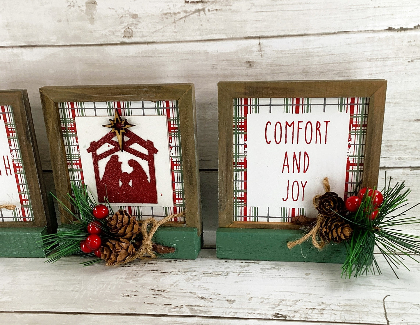 AGD Christmas Decor - Nativity Holy Family Manger Farmhouse Set 3pc