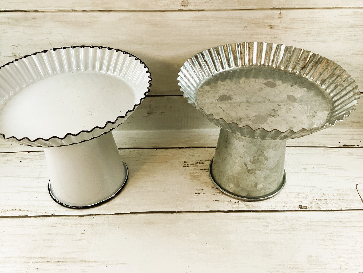 HL Home Decor - Tin Metal Scalloped Cupcake Tier Tray Riser Stand 2pc Set