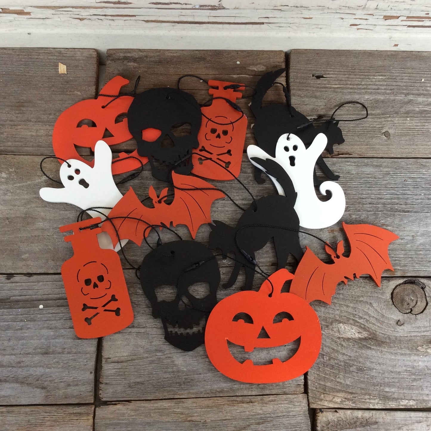 AGD Halloween Decor - Wood Icon Die Cut Ornaments 12pc Set