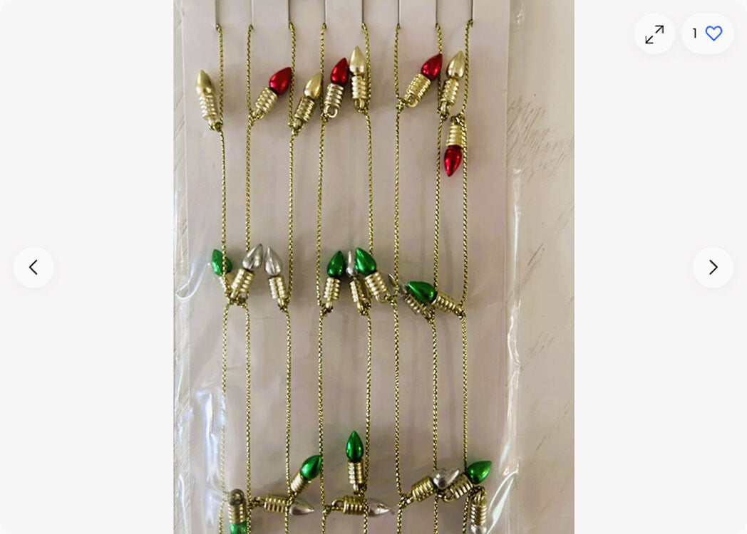 HL Christmas Decor - Mini Tree Plastic Light bulb Garland 6ft