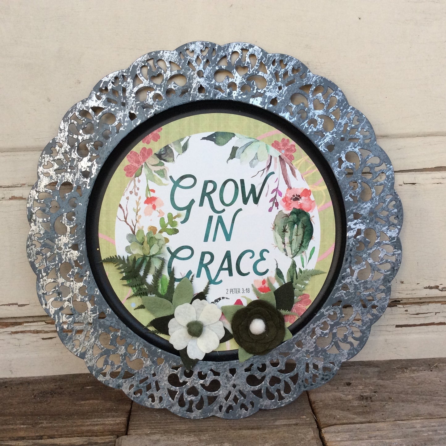 AGD Home Decor - Grow In Grace Greenery Metal Charger Plate