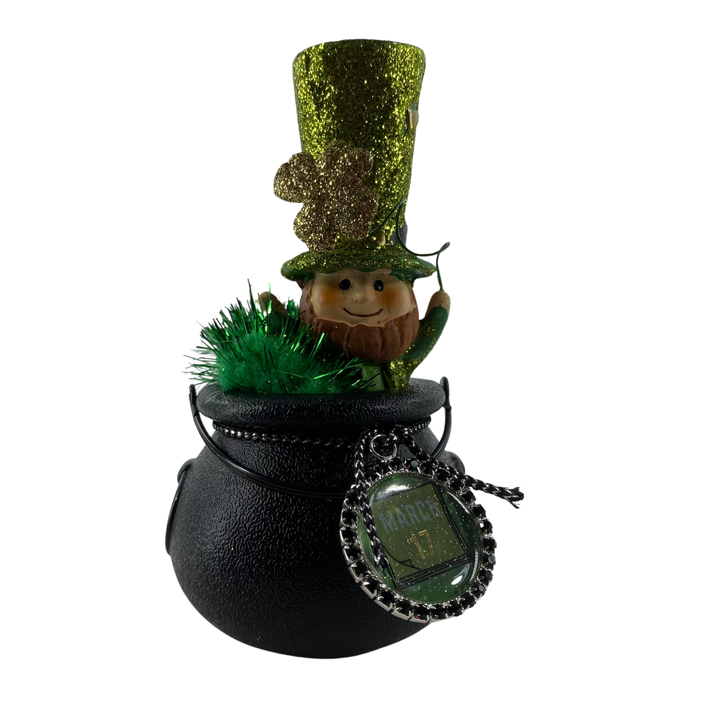AGD St Patrick's Decor -  Resin Leprechaun Figurine in Black Pot Display
