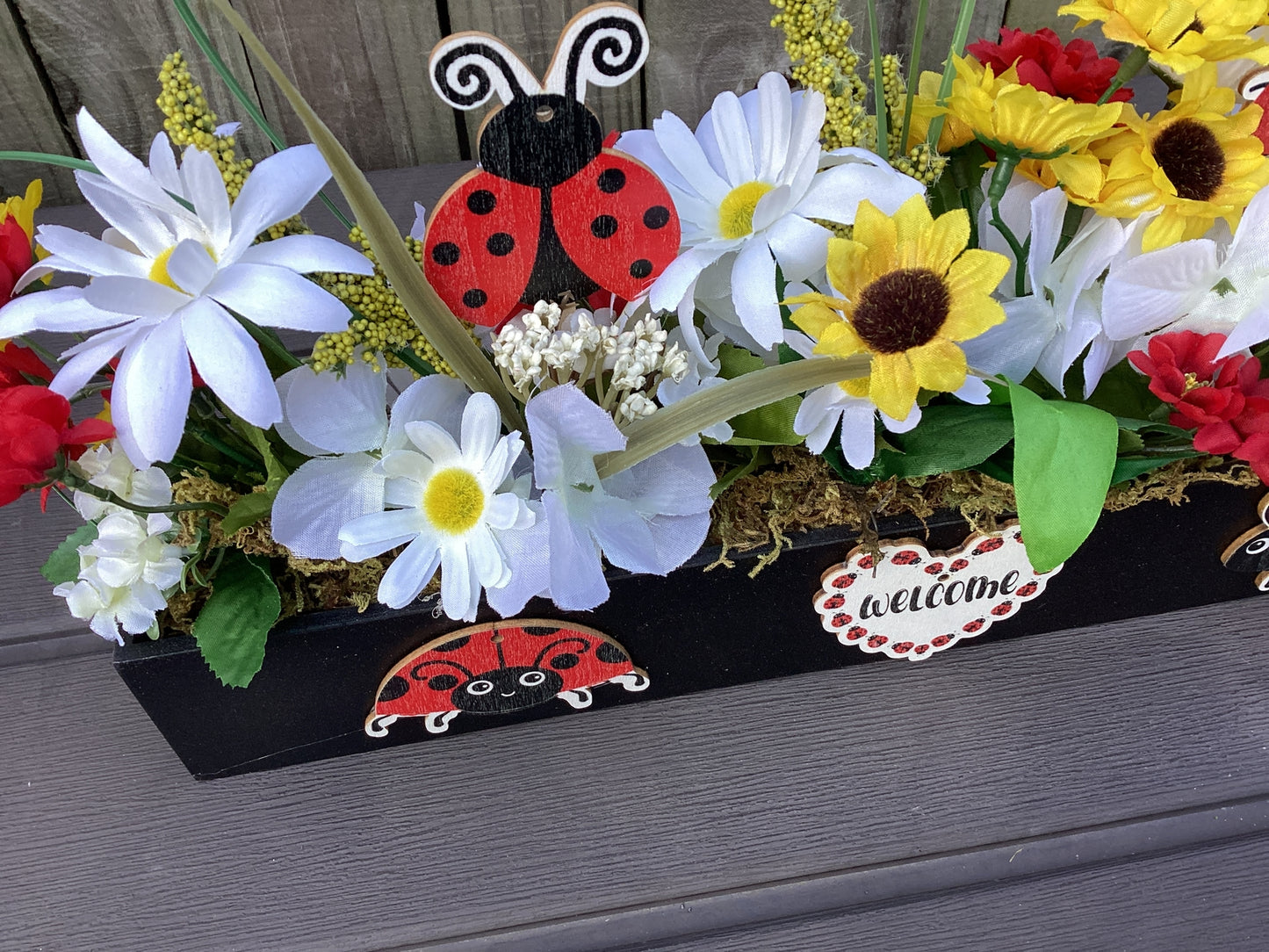 AGD Spring Decor - Welcome Summer Lady Bug Floral Display Centerpiece