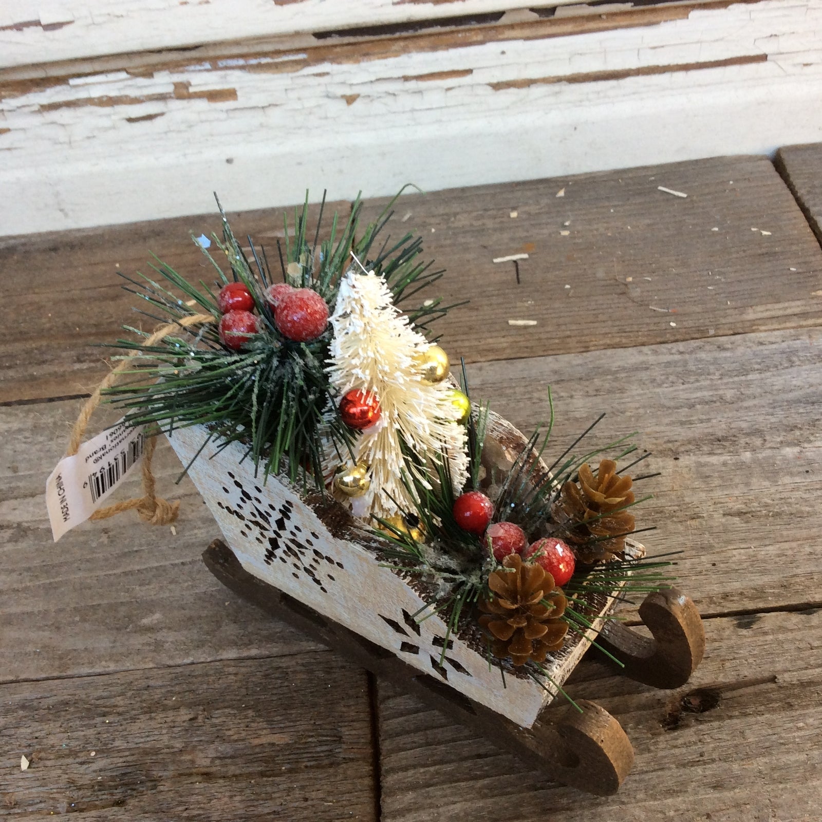 AGD Christmas Decor - Oh What Fun! Prim Wood Sleigh Display