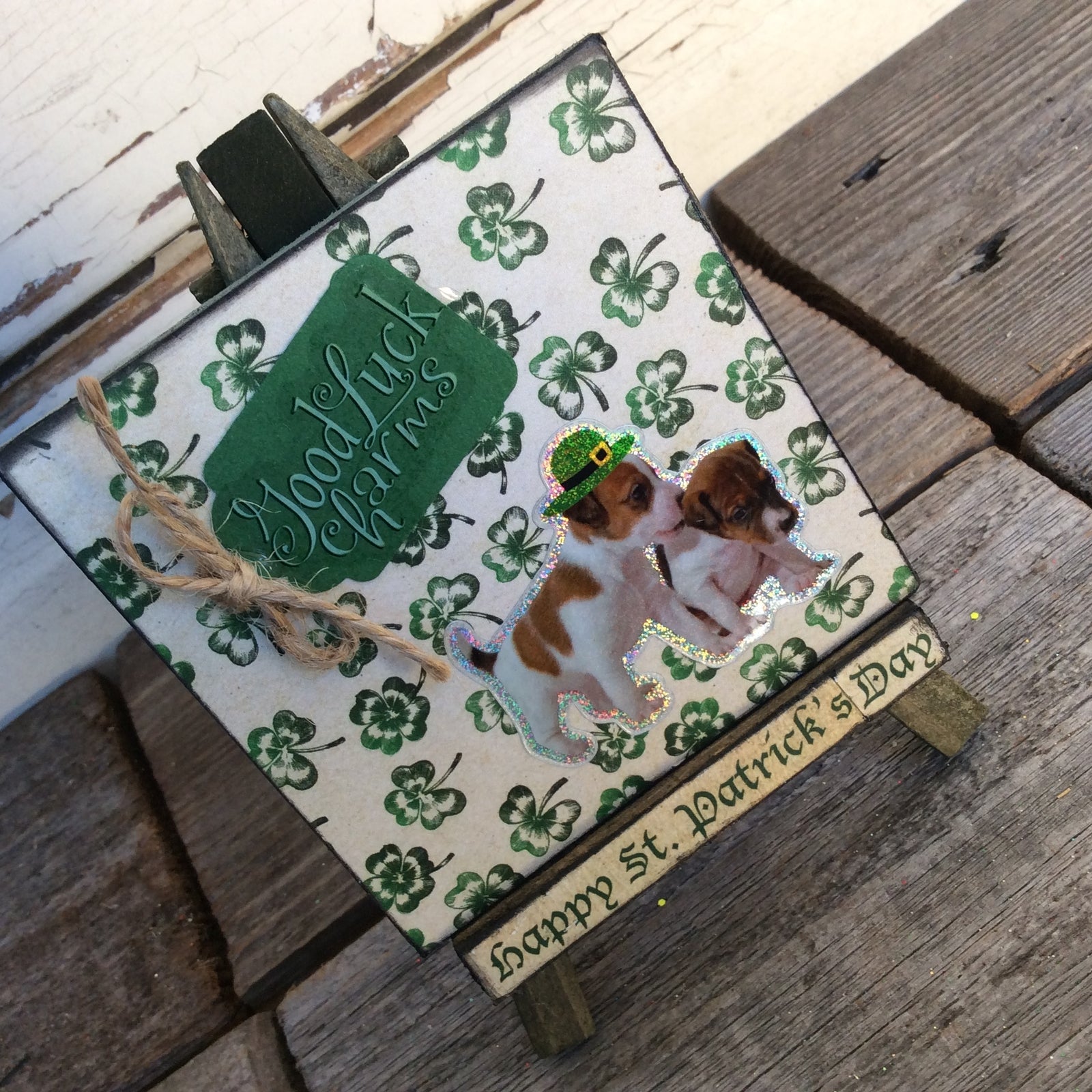 AGD Saint Patricks Decor - Luck Charm Dog Puppy Easel Display