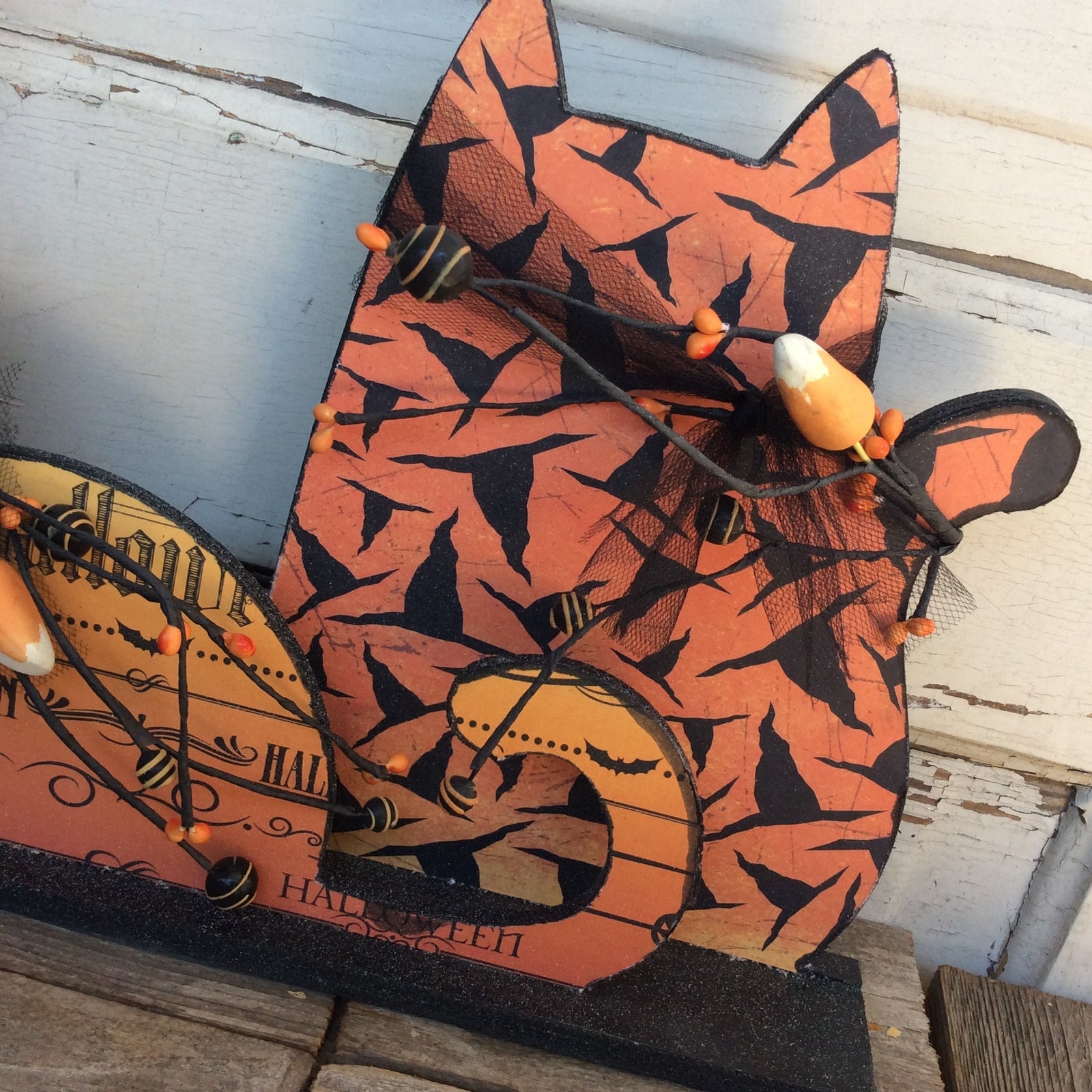 AGD Halloween Decor - Modern Prim Wood Trio Cat Tabletop Decor