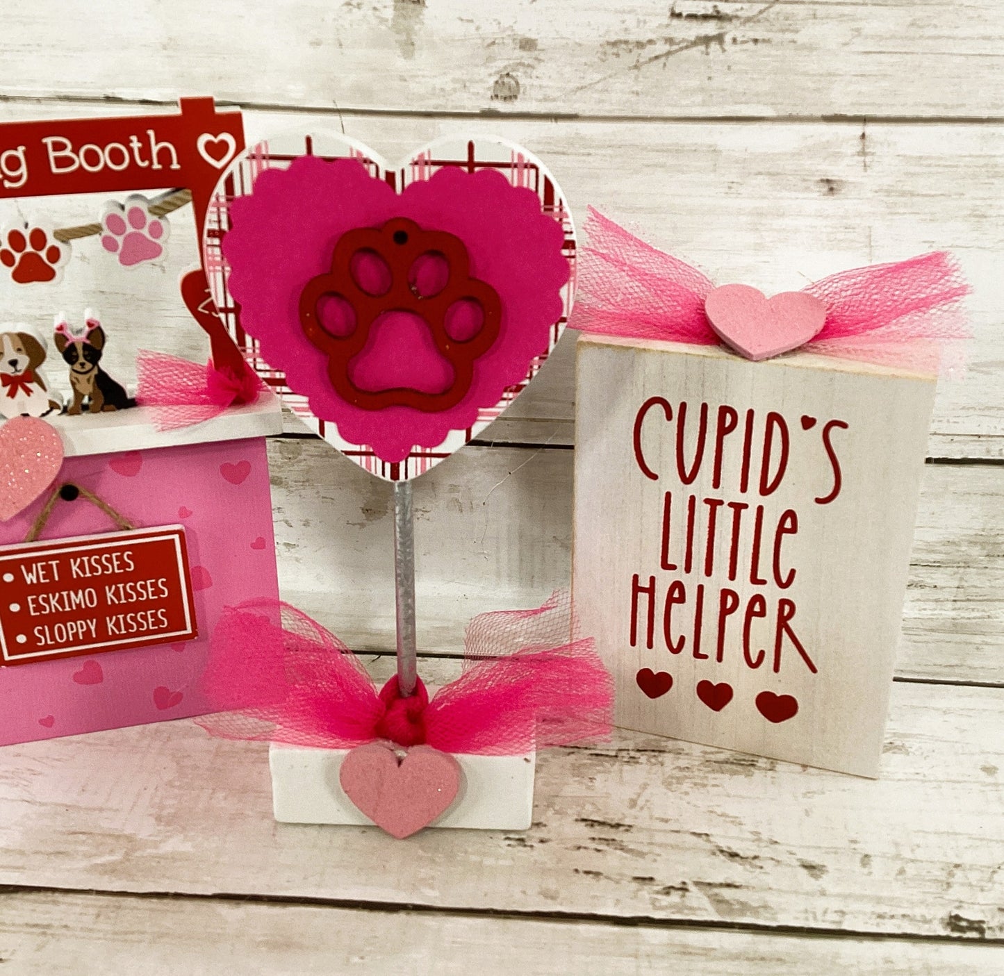 AGD Valentines Decor - Cupid Kissing Booth Paw Pup Dog Clover Booth 3pc