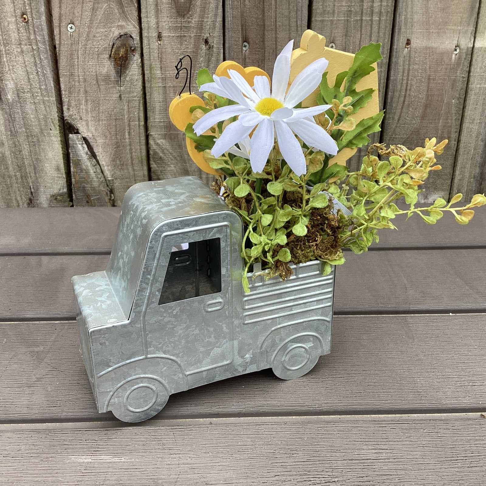 AGD Spring Decor - Bee Themed Galvanized Metal Truck Display