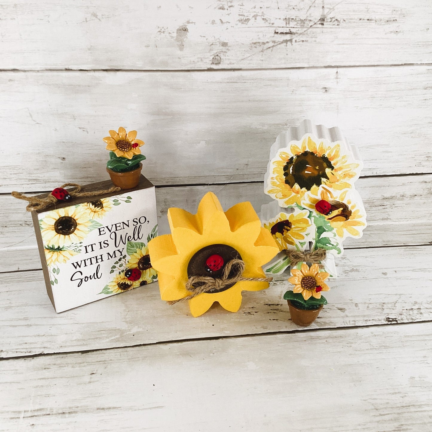 AGD Spring Decor - Summer Sunflower Lady Bug Theme Decor 5pc Set