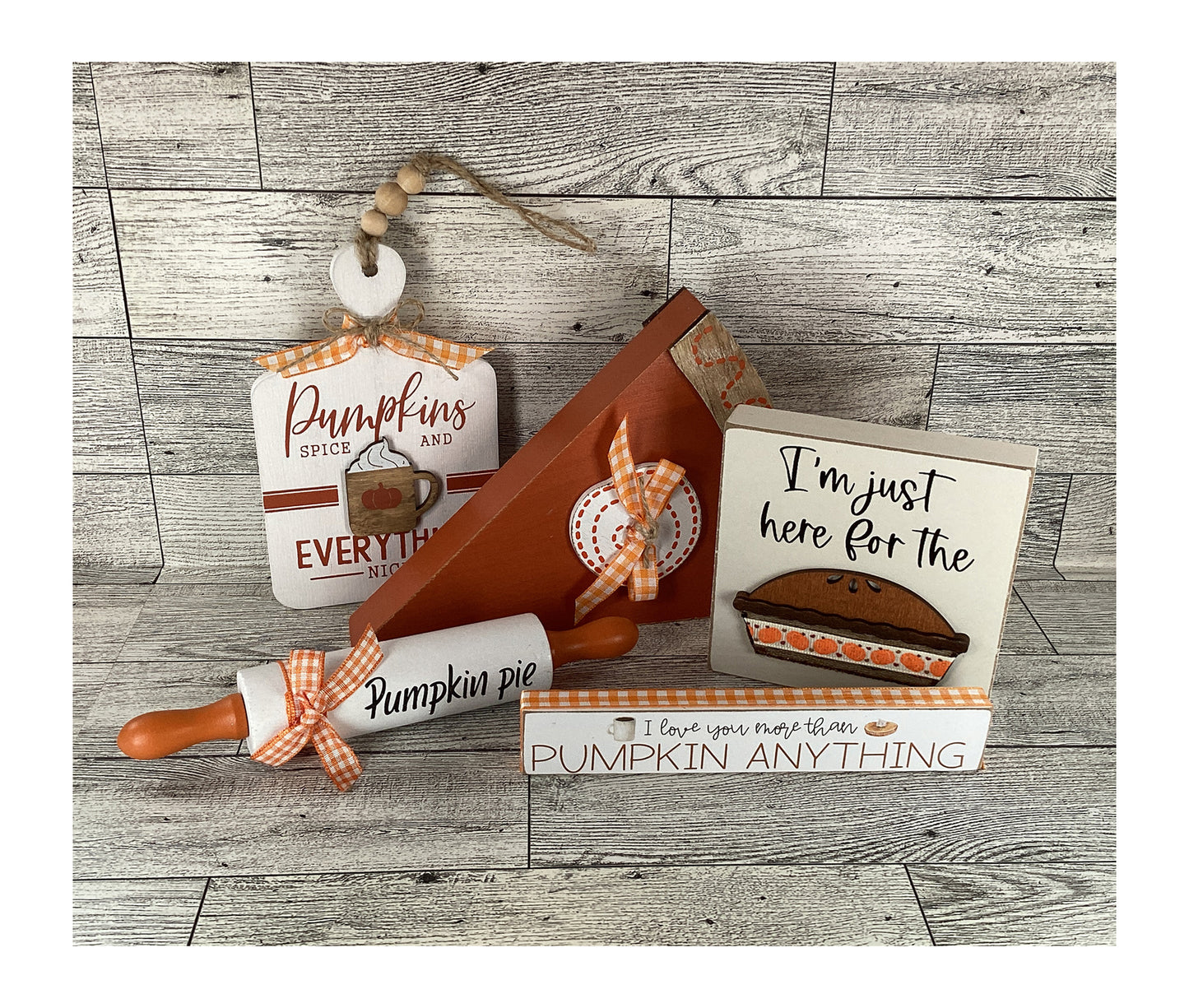 AGD Fall Decor - Pumpkin Pie Slice Rolling Pin Cutting Board 5pc Set