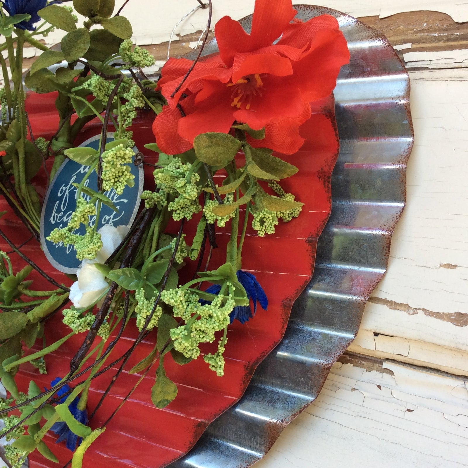 AGD Patriotic Decor - Land of the Free Farmhouse Tin Metal Heart