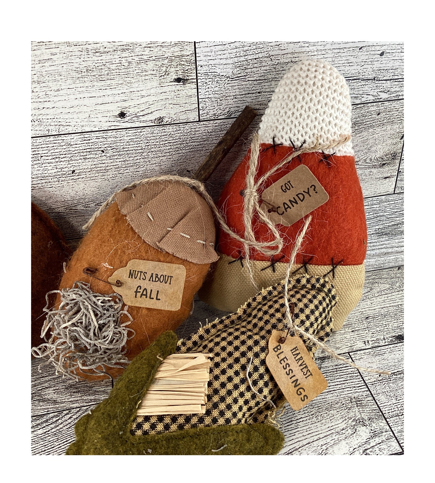 AGD Fall Decor - Prim Candy Corn Husk Acorn Pumpkin Fabric Bowl Filler 4pc