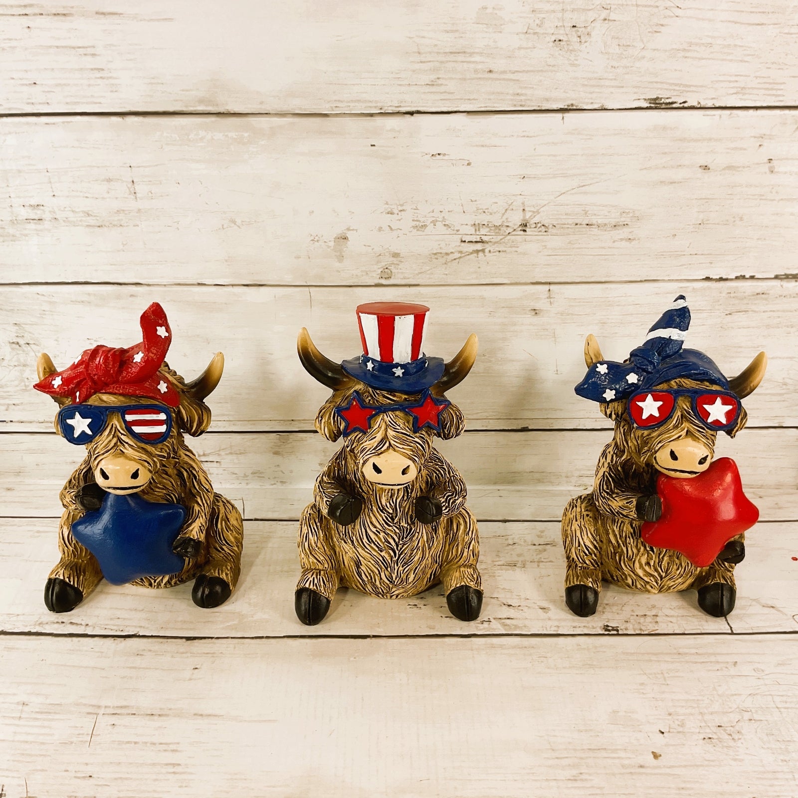 Patriotic Decor - July 4th Resin Highland Cow Lg Figurines 3pc Bonus Sign