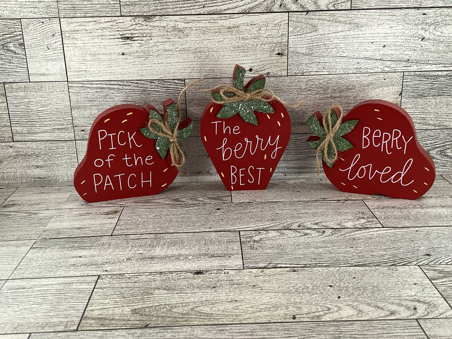 AGD Spring Decor - Summer Strawberry Theme Tier Tray Decor 4pc Set