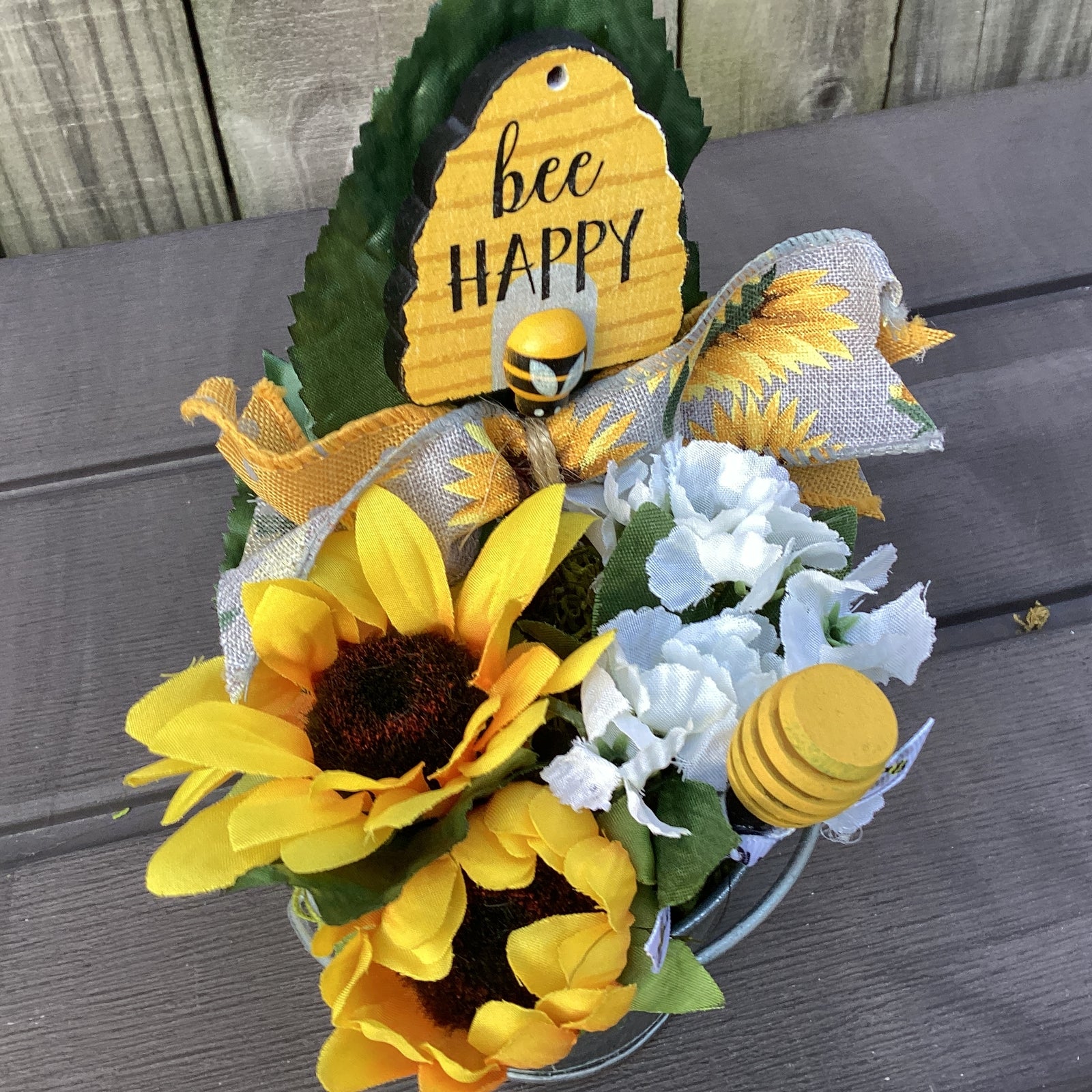 AGD Summer Decor - Bee Happy Hive Galvanized Tin Small Display