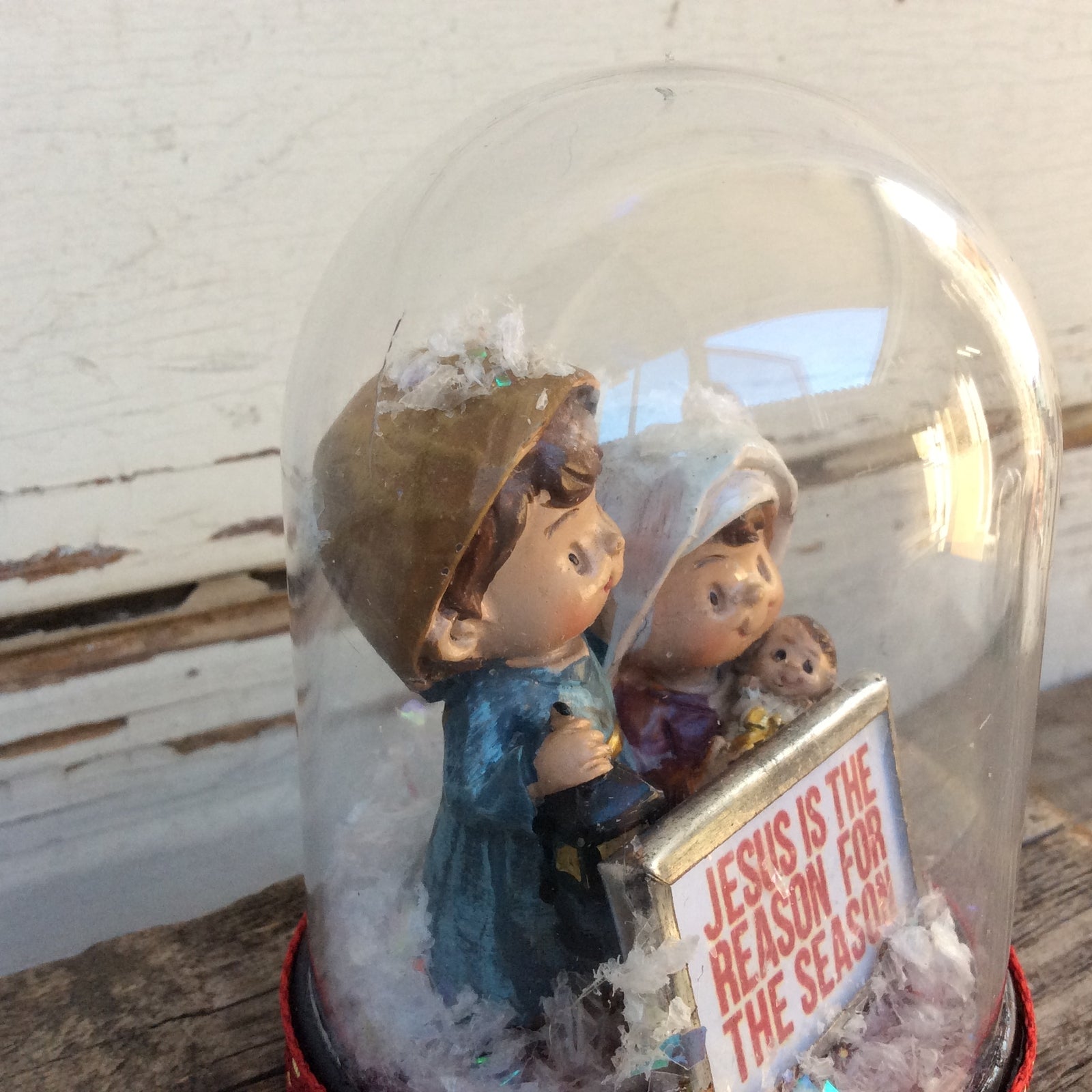AGD Christmas Decor - Dome Nativity Family Jesus Reason Season