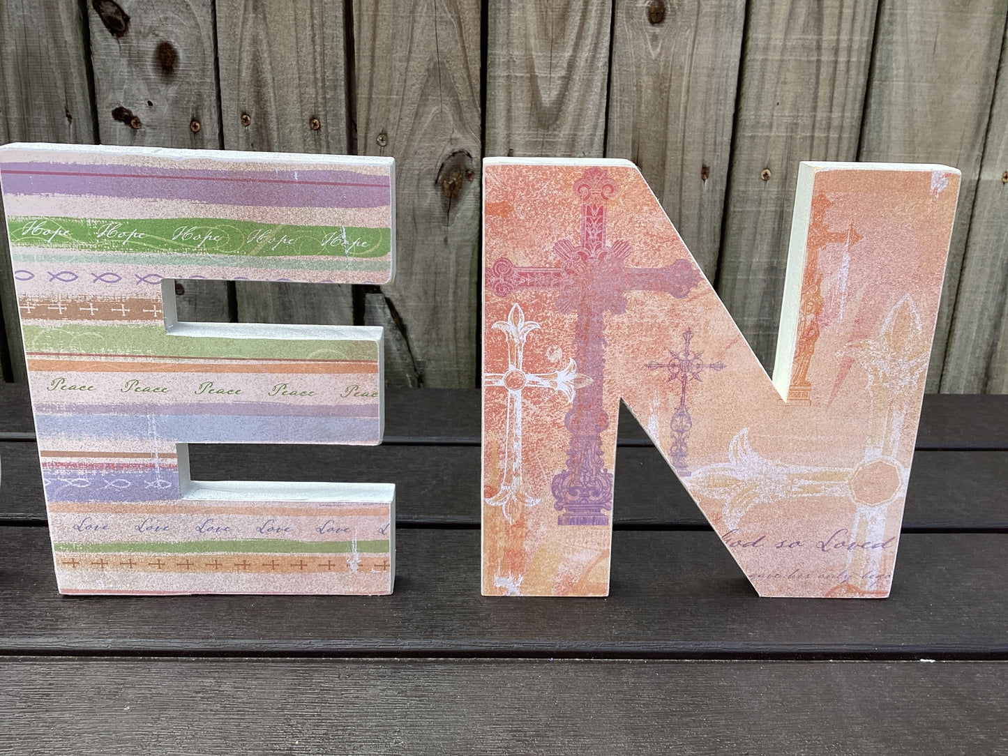 AGD Easter Decor - Primitive Wood RISEN Letter Word Tabletop Display