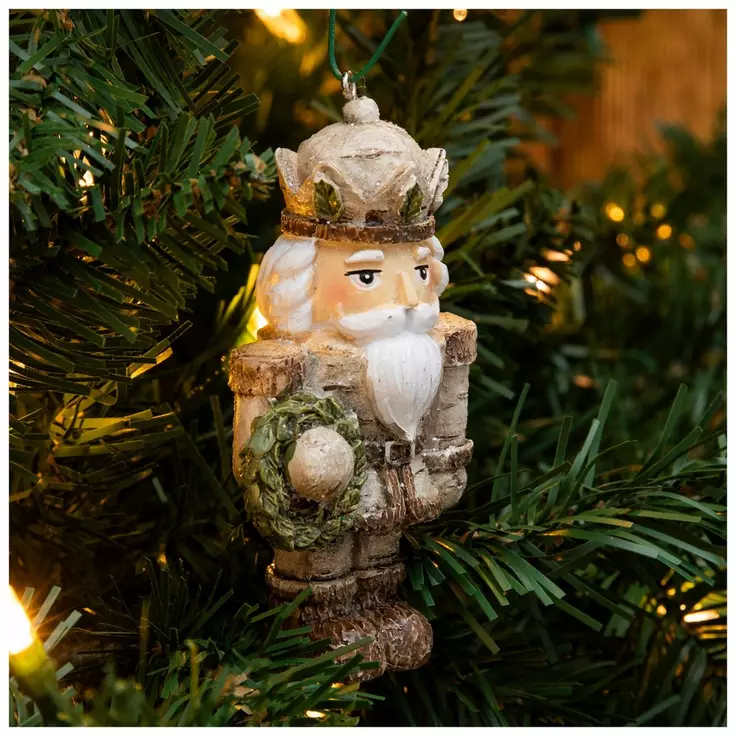 HL Christmas Decor  - Resin Woodland Nutcracker Ornaments 2pc Set