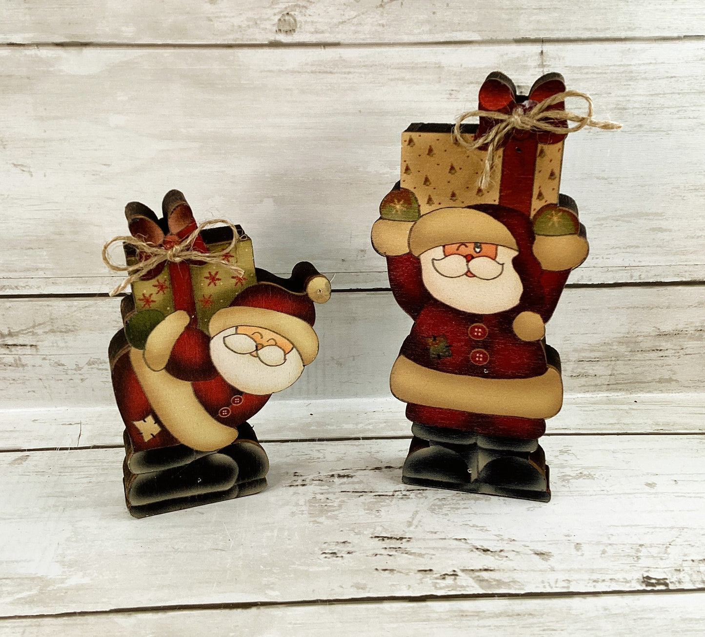 AGD Christmas Decor - Farmhouse Oh What Fun Santas with Gifts 3pc Set