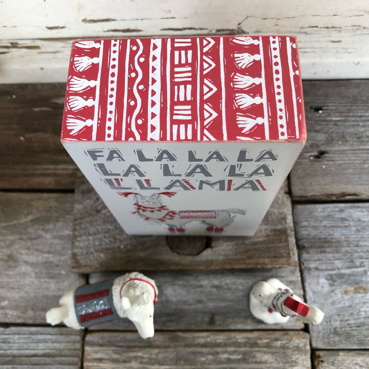 Gerson Christmas Decor - Resin Llama & Sign 3pc Bundle