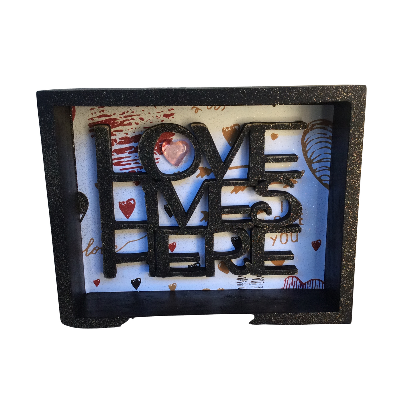 AGD Valentines Decor - Christian Love Lives Here Box Sign