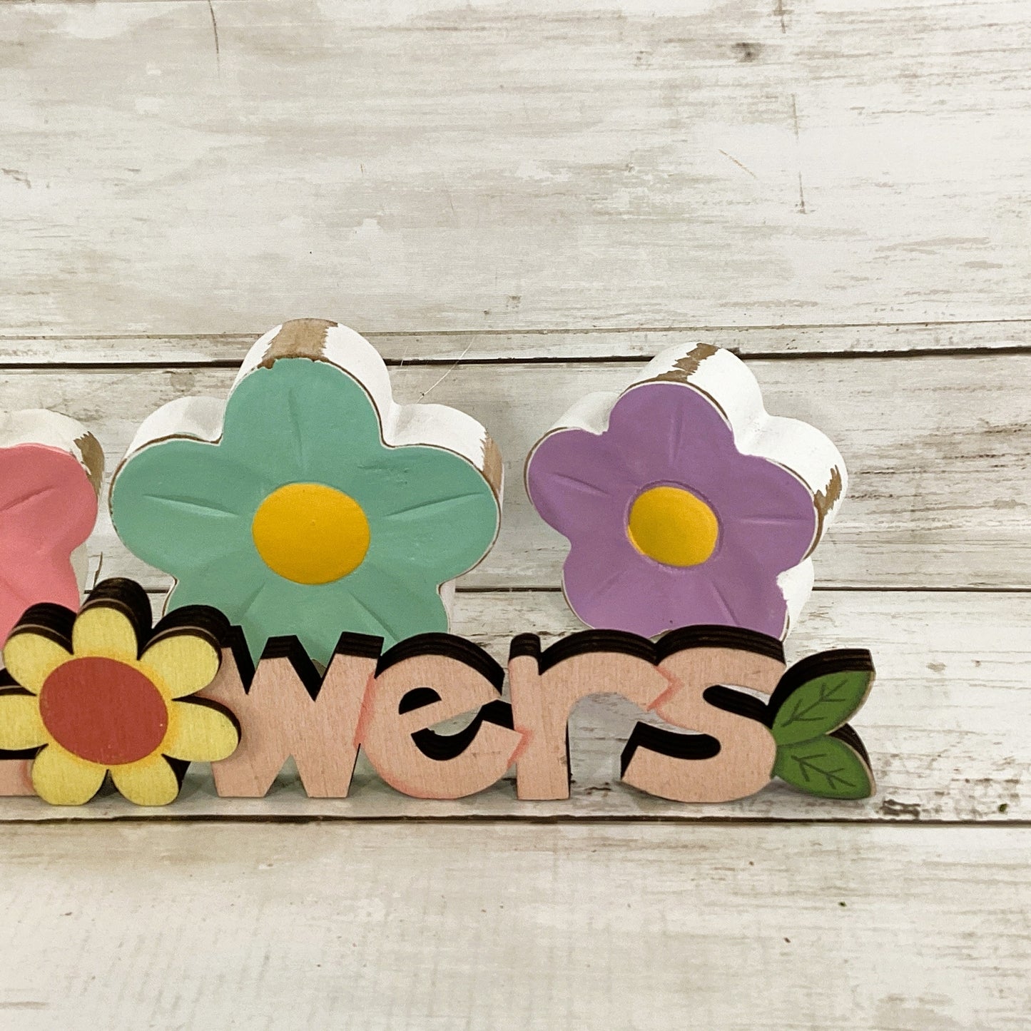 CWI CP Spring Decor - Chunky Wood Flowers and Sign Tier Tray 4pc Set