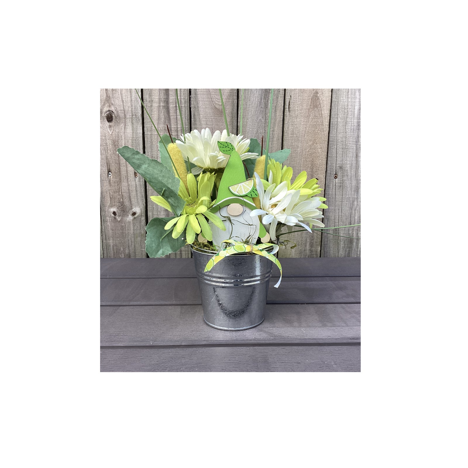 AGD Summer Decor - Green Lime Gnome Galvanized Floral Display