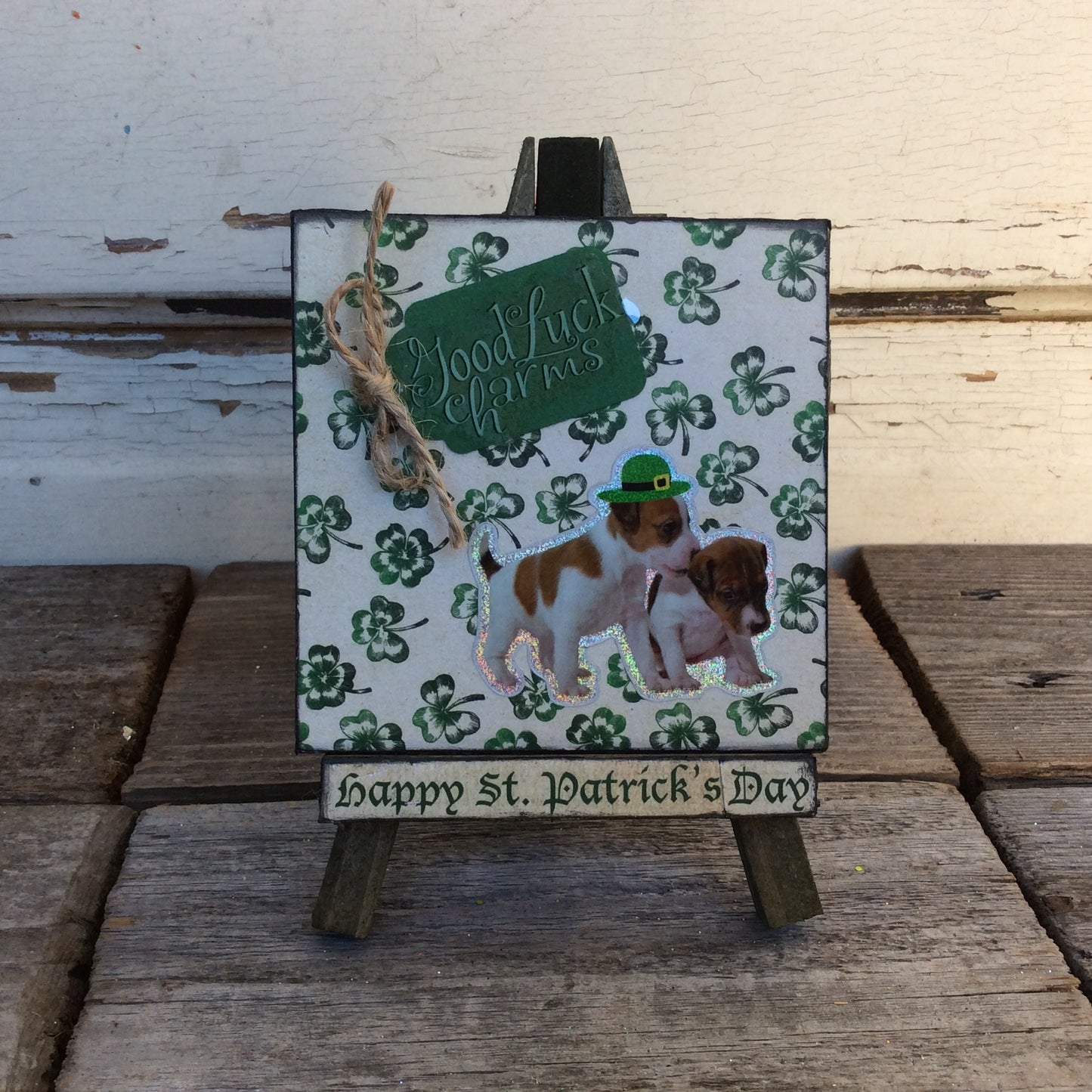 AGD Saint Patricks Decor - Luck Charm Dog Puppy Easel Display