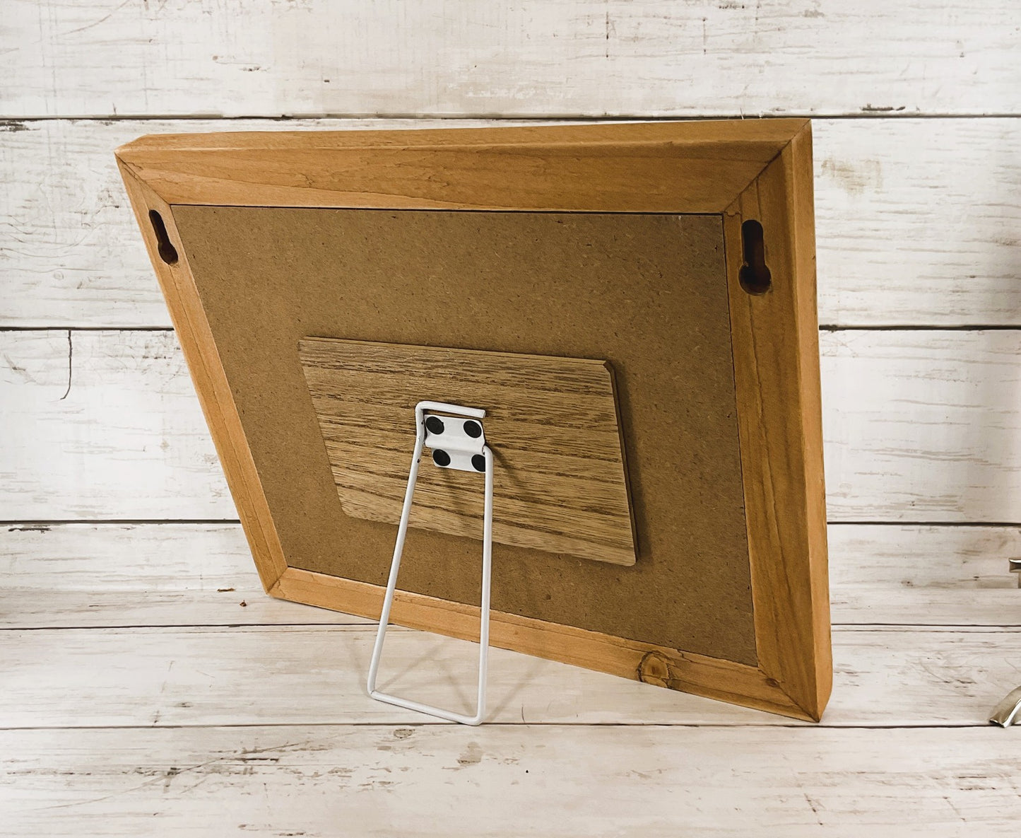 AGD Home Decor - 3-D Howdy Highland Cow Head Easel-back Sign