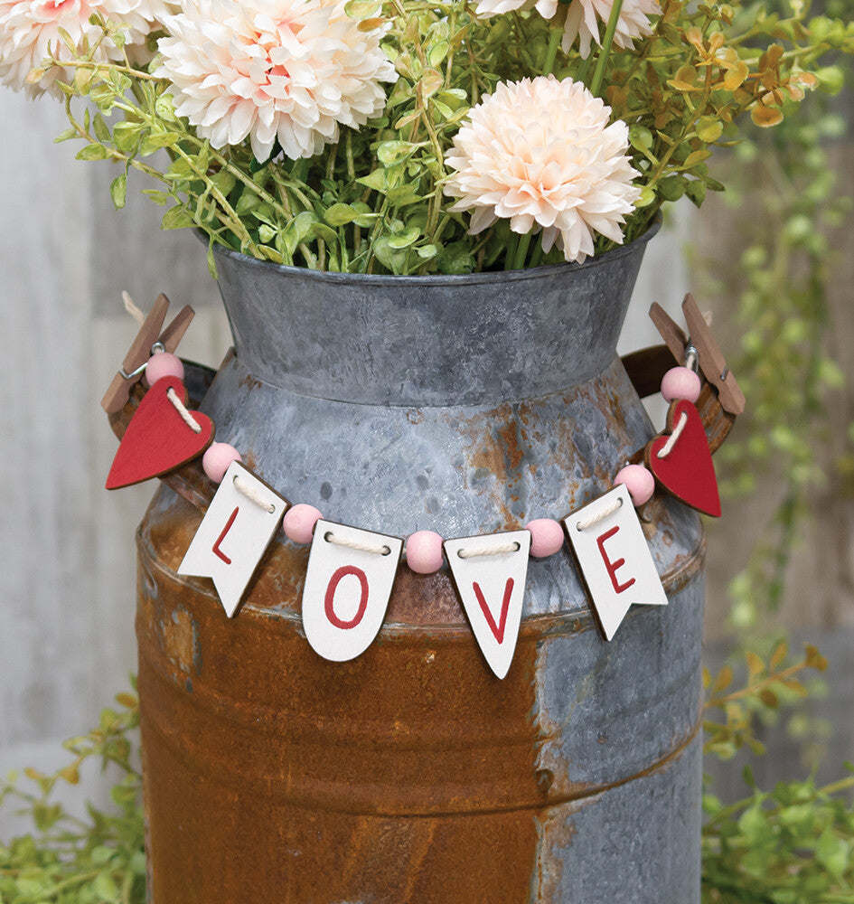 CWI Valentines Decor - L O V E Love Tier Tray Mini Small Banner Garland Clip