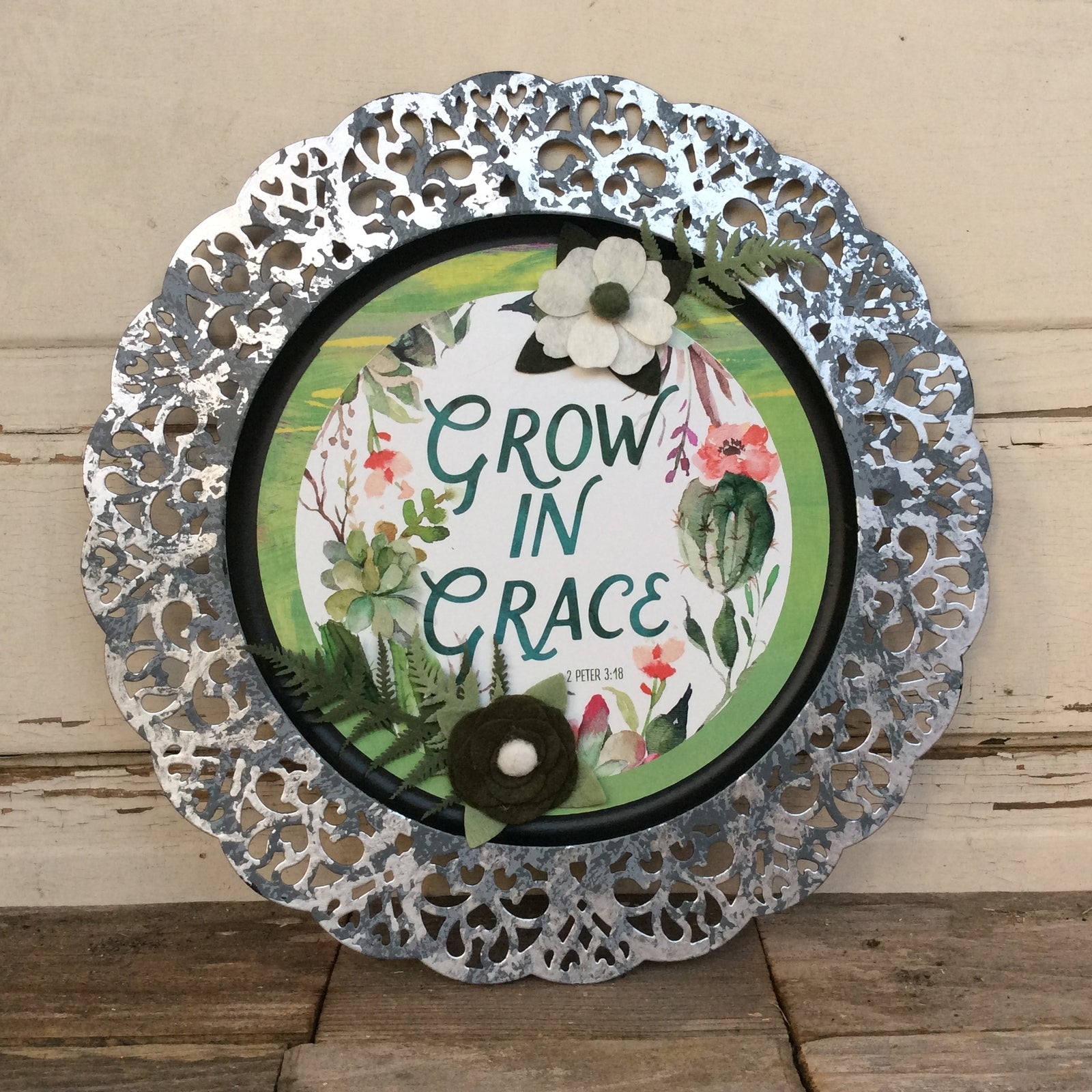AGD Home Decor - Grow In Grace Greenery Metal Charger Plate