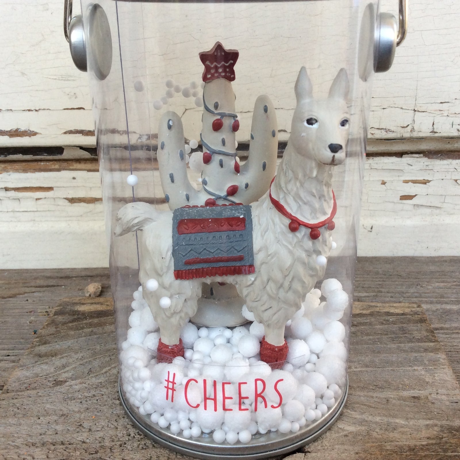 AGD Christmas Decor – #Cheers Llama and Cactus Dome Pail Display