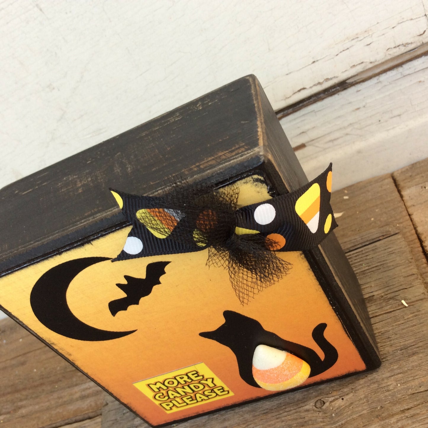 AGD Halloween Decor - Howl-O- Ween Dog Cat Box Signs 2pc Set