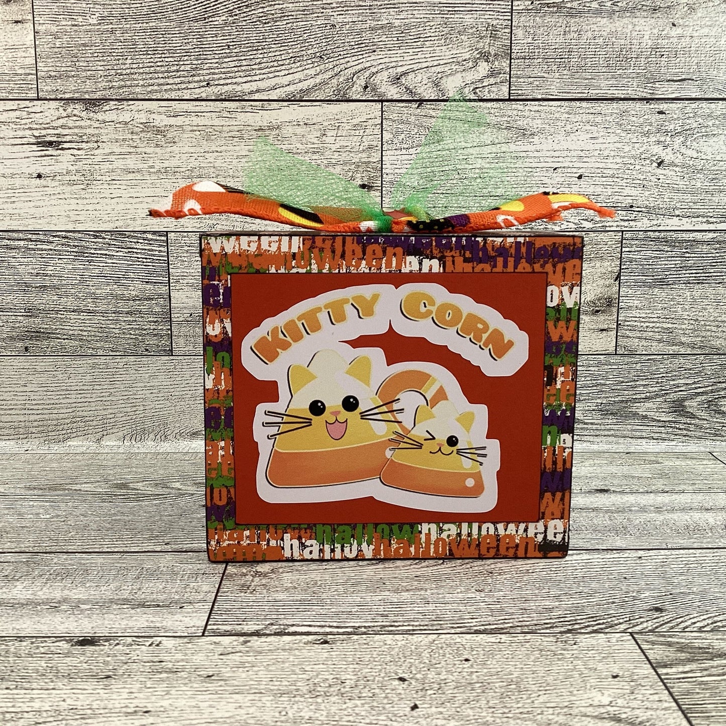 AGD Halloween Decor - Kitty Candy Corn Cat Box Sign