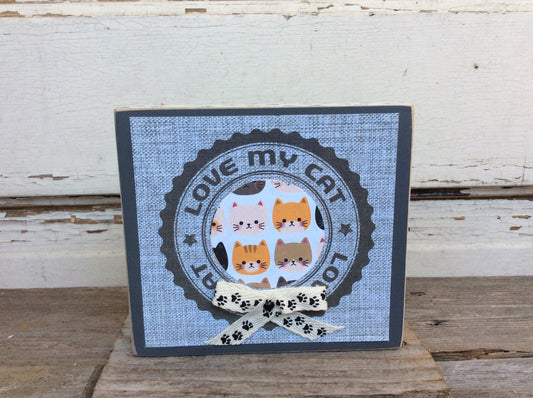 AGD Pet Gift - Love My Cat Chunky Wood Sitter