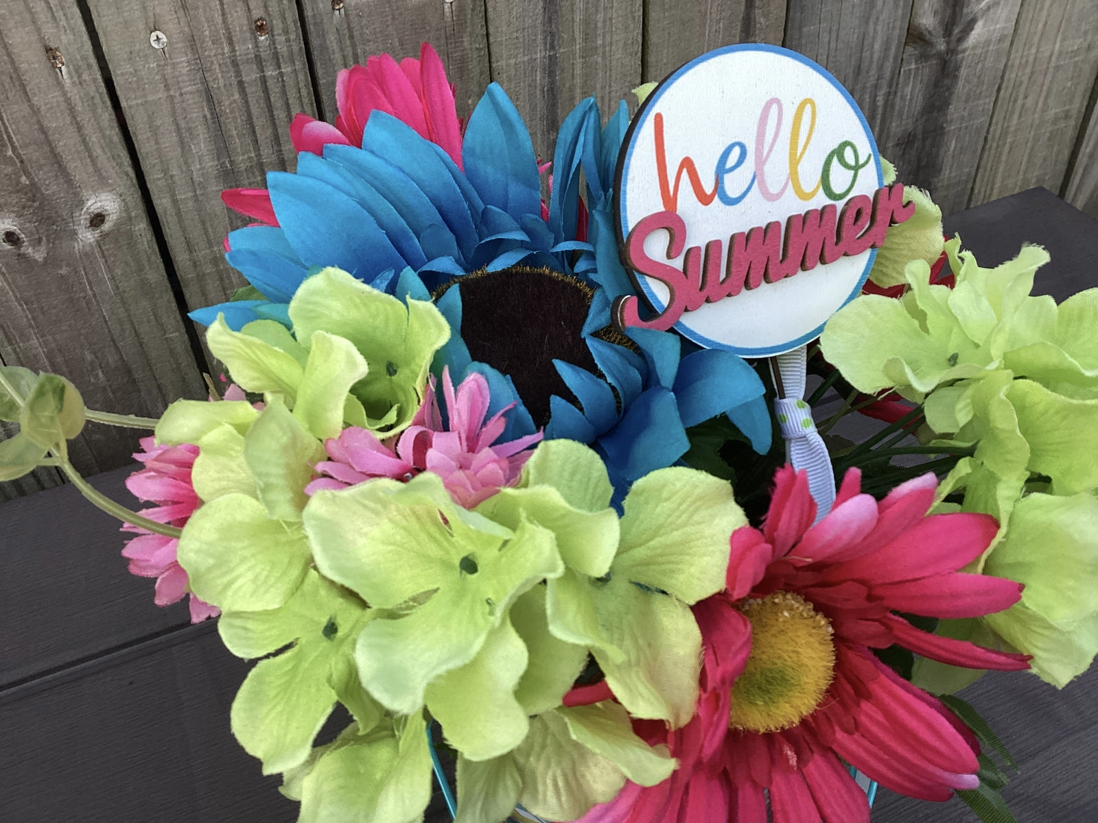 AGD Summer Decor - Hello Summer Galvanized Floral Display