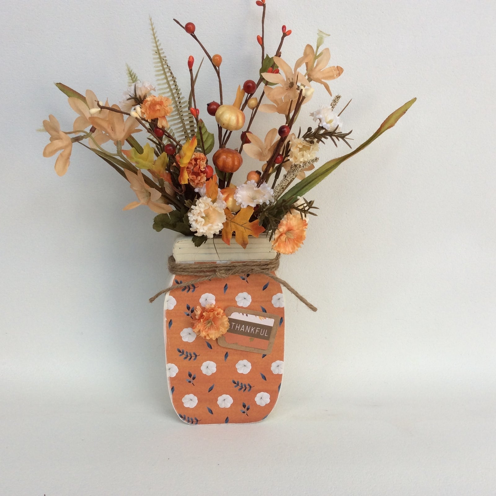 AGD Fall Decor - Thankful Floral Wood Mason Jar Display