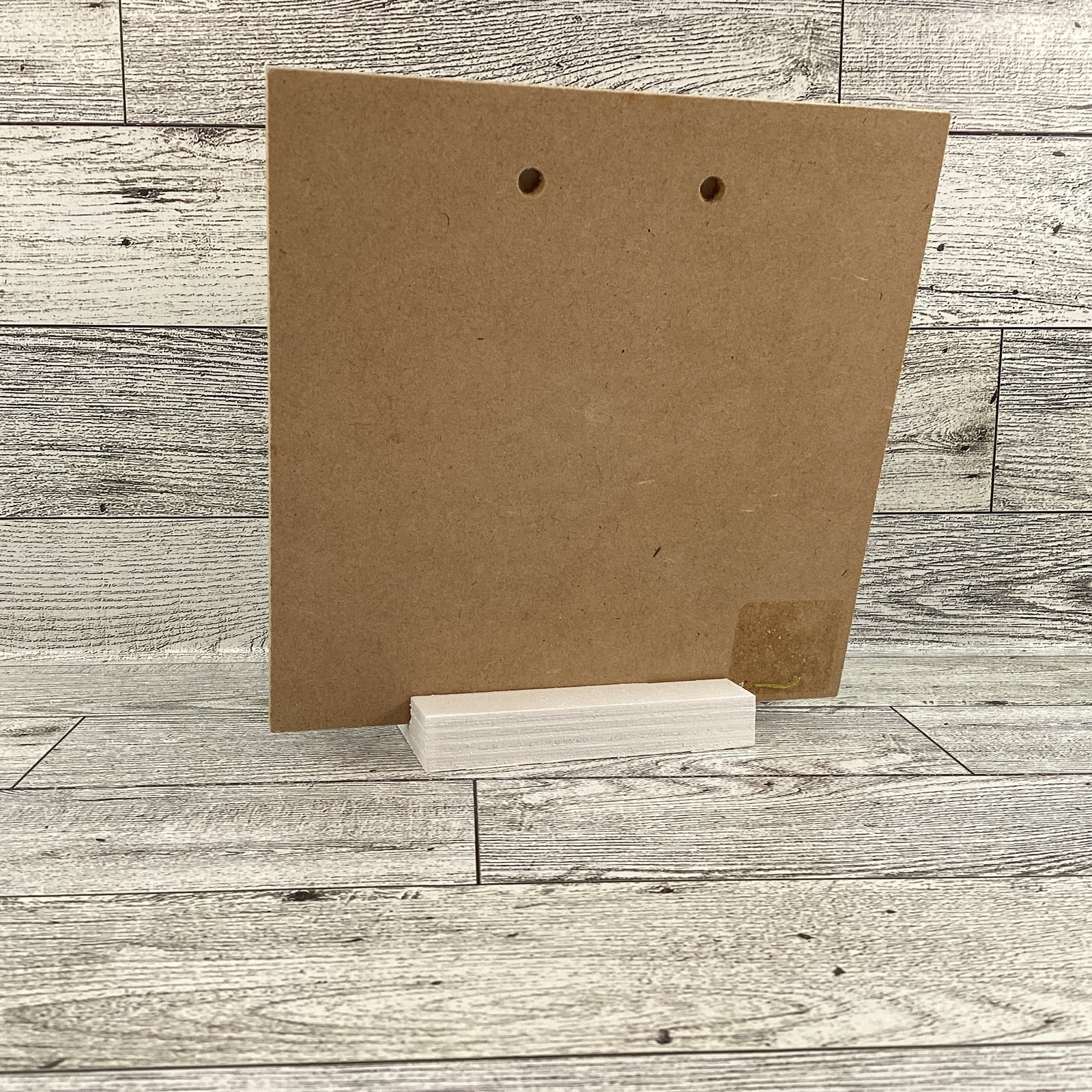 AGD St Patrick's Decor - White Blessings Cross Shamrock Clover Sign