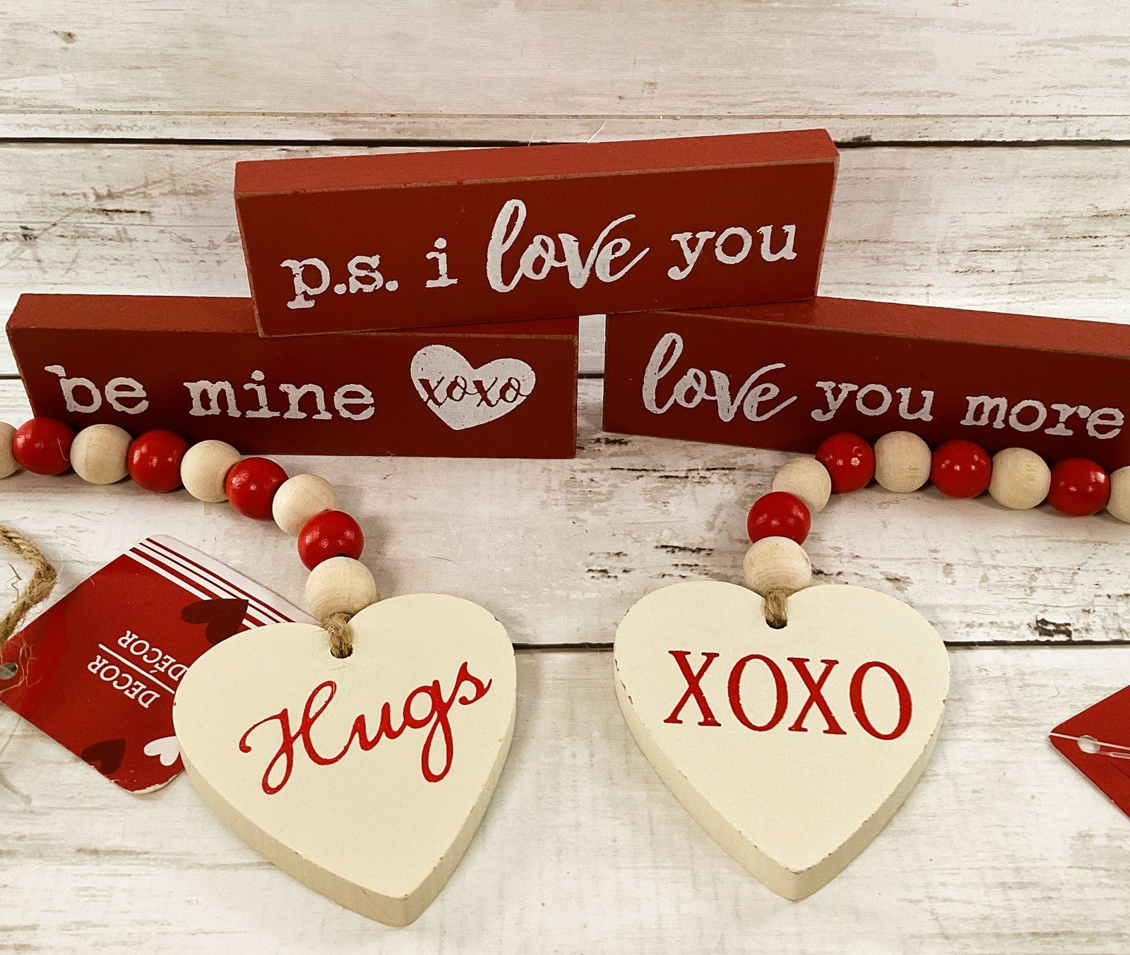 CWI Valentines Decor - Love Be Mine Mini Sticks & Garlands 5pc