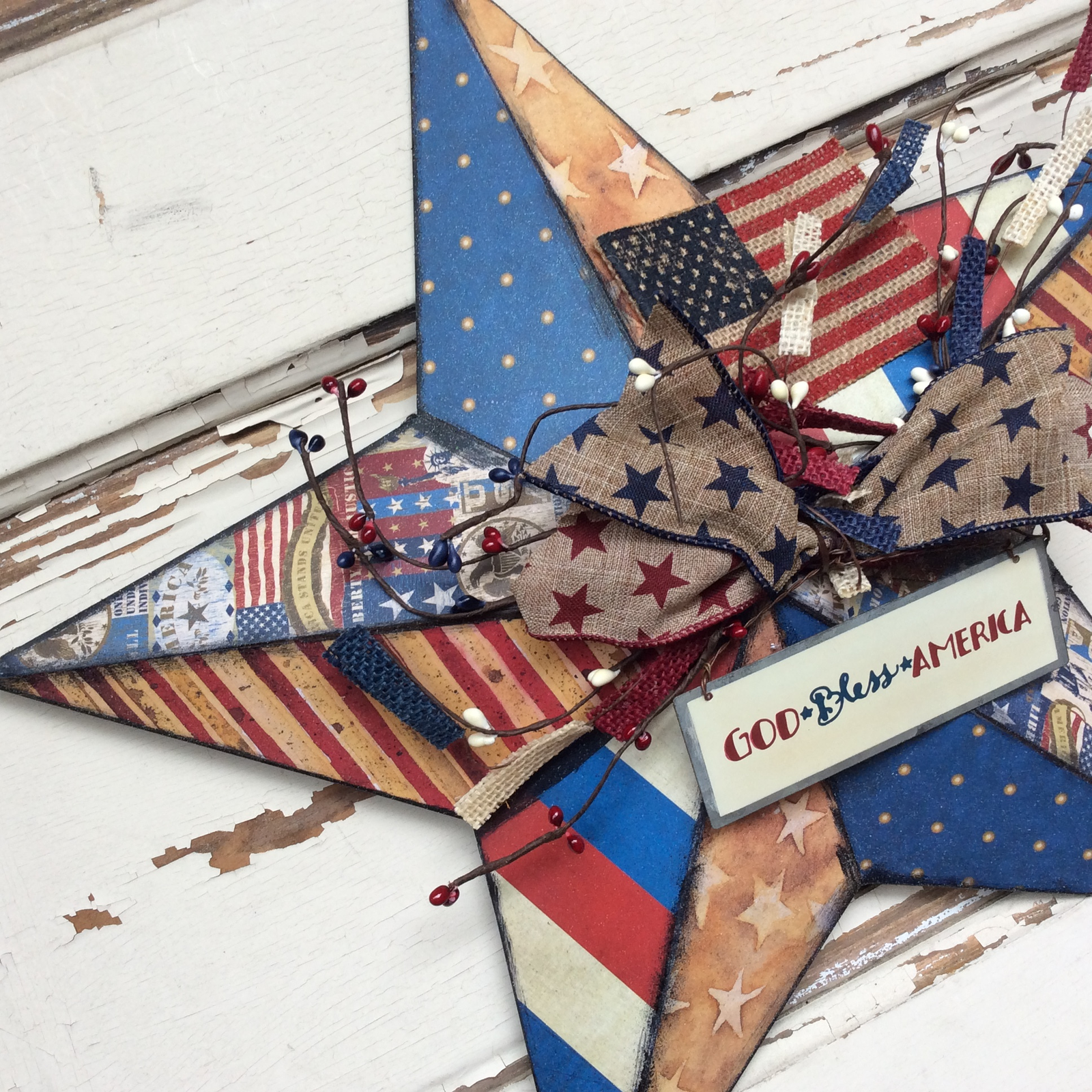 AGD Patriotic Decor - God Bless America Prim Distressed 3-D Metal Star