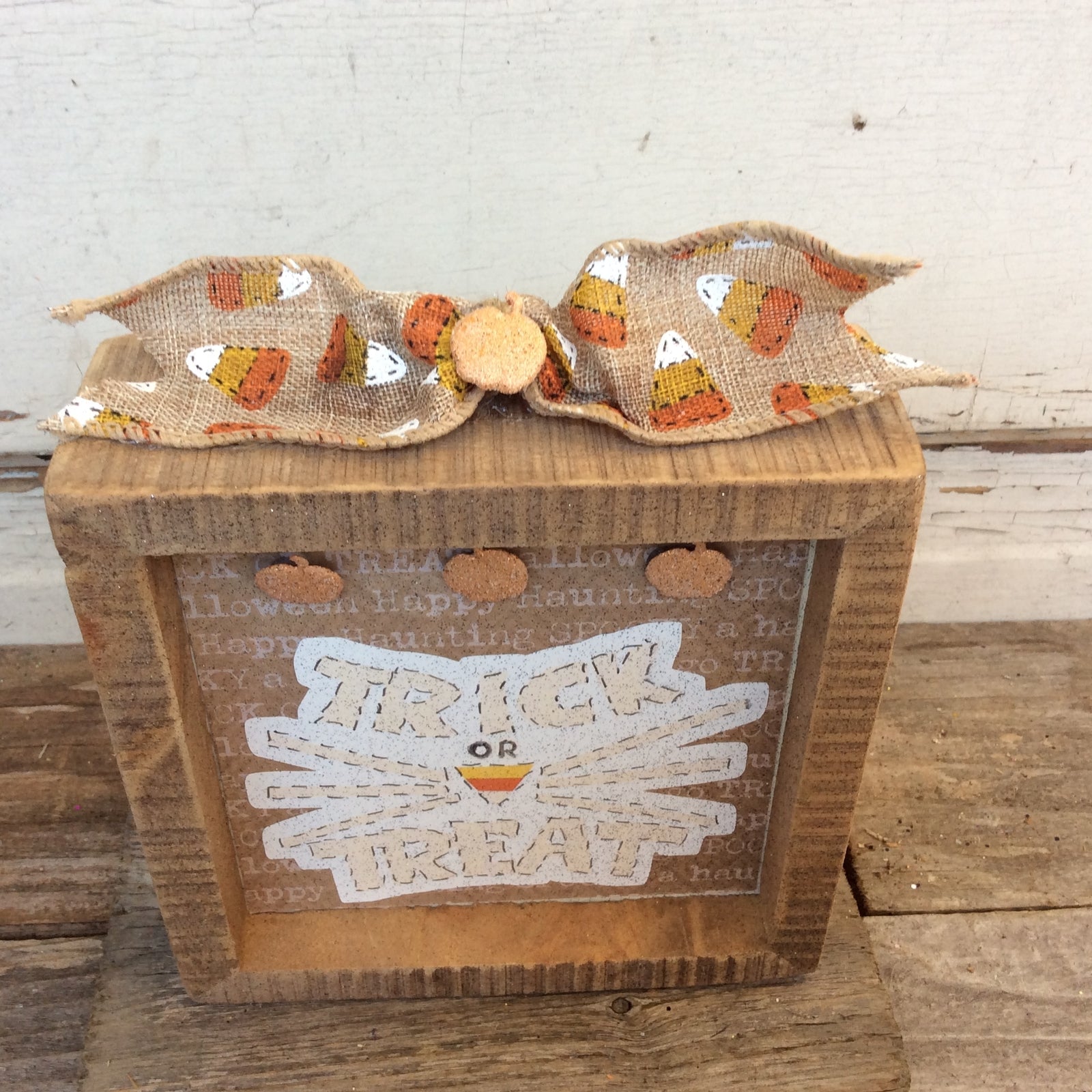 AGD Halloween Decor - Trick Treat Cat Whiskers Box Sign