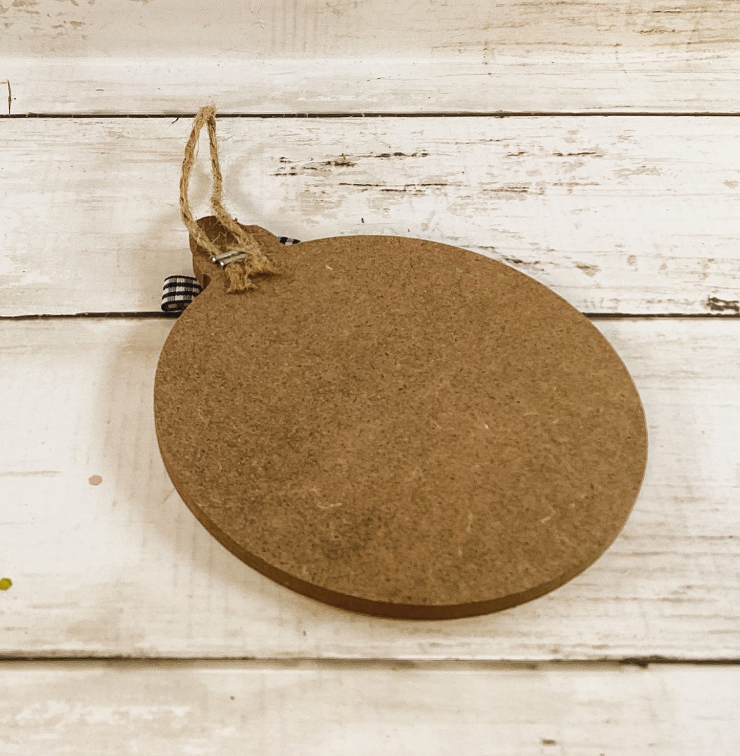 AGD Christmas Decor - Highland Cow Happy Hallothankmas Seasonal Ornament