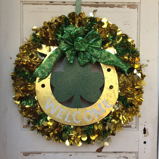 AGD St Patrick's Day Decor - Gold Tinsel Horseshoe Shamrock Welcome Xtra Wreath
