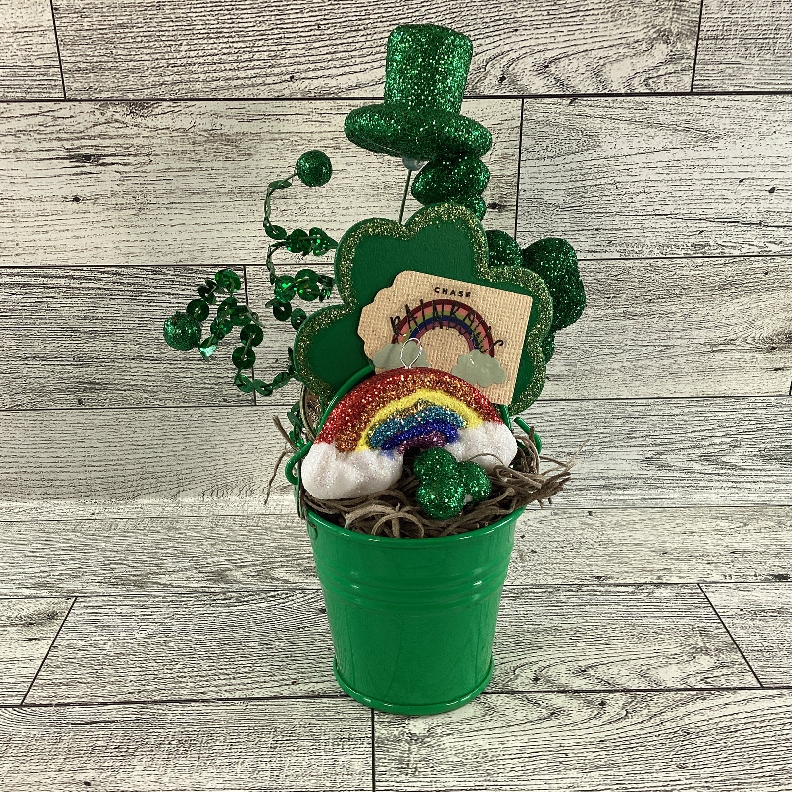 AGD St Patricks Decor - Small Glitter Shamrock Top-hat Tier Tray Display