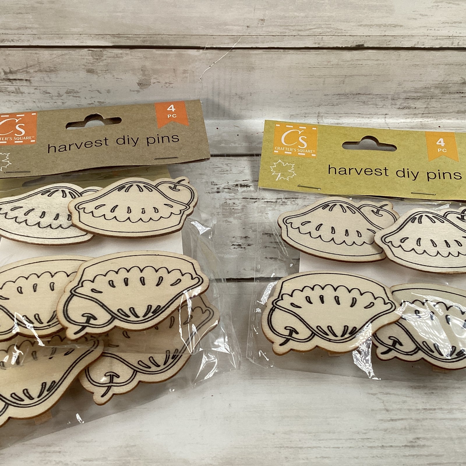 DT Fall Craft Supply - DIY Unfinished Wood Pies Clothespins Ornament 3pk