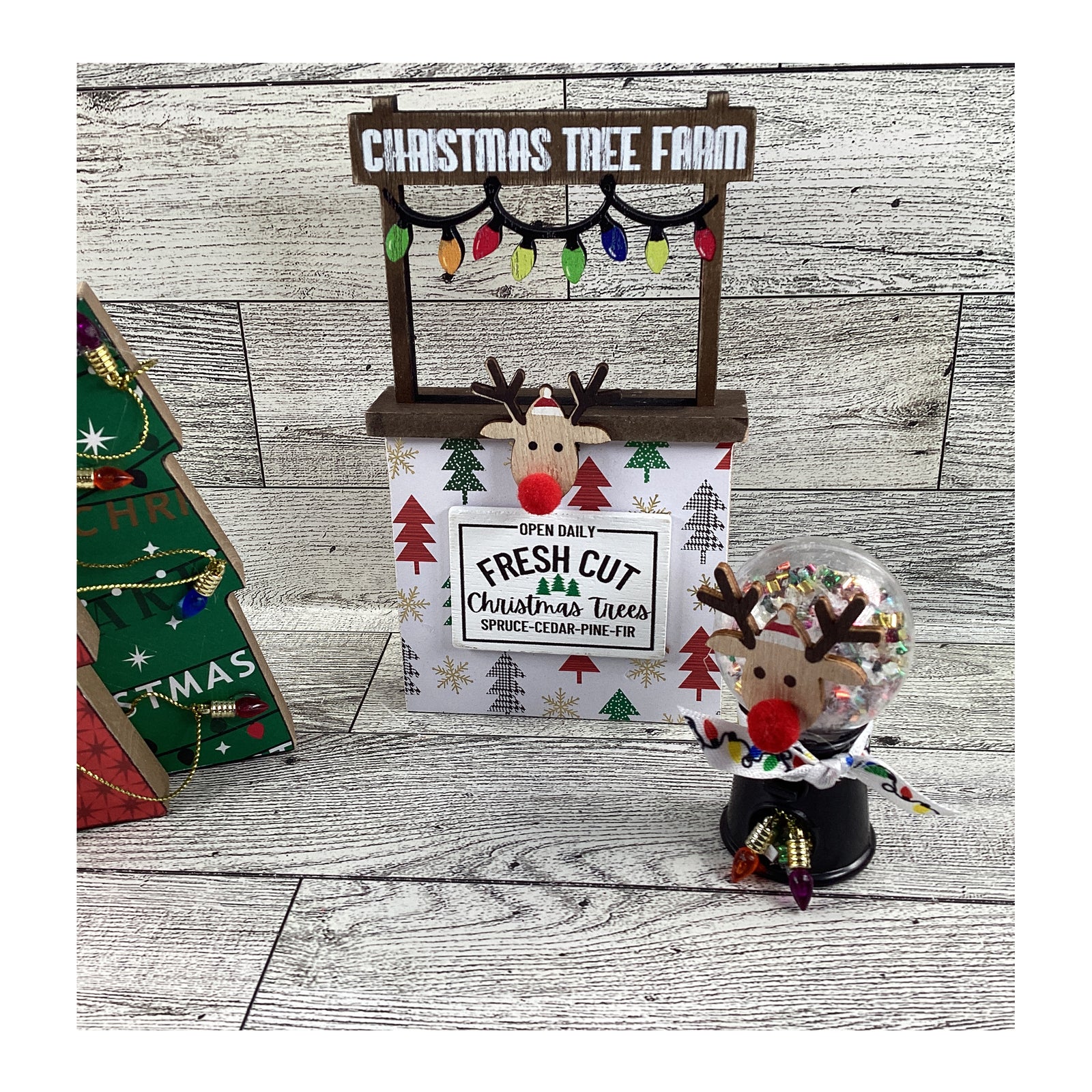 AGD Christmas Decor - Reindeer Tree Farm Booth Tier Tray 4pc Set