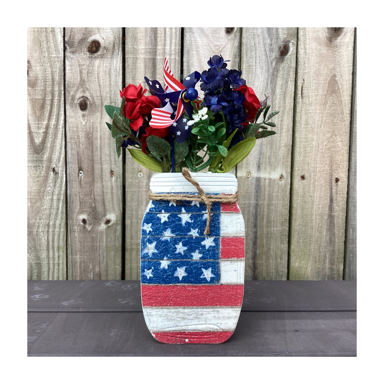 AGD  Patriotic Decor - American Flag Floral Wood Mason Jar Display