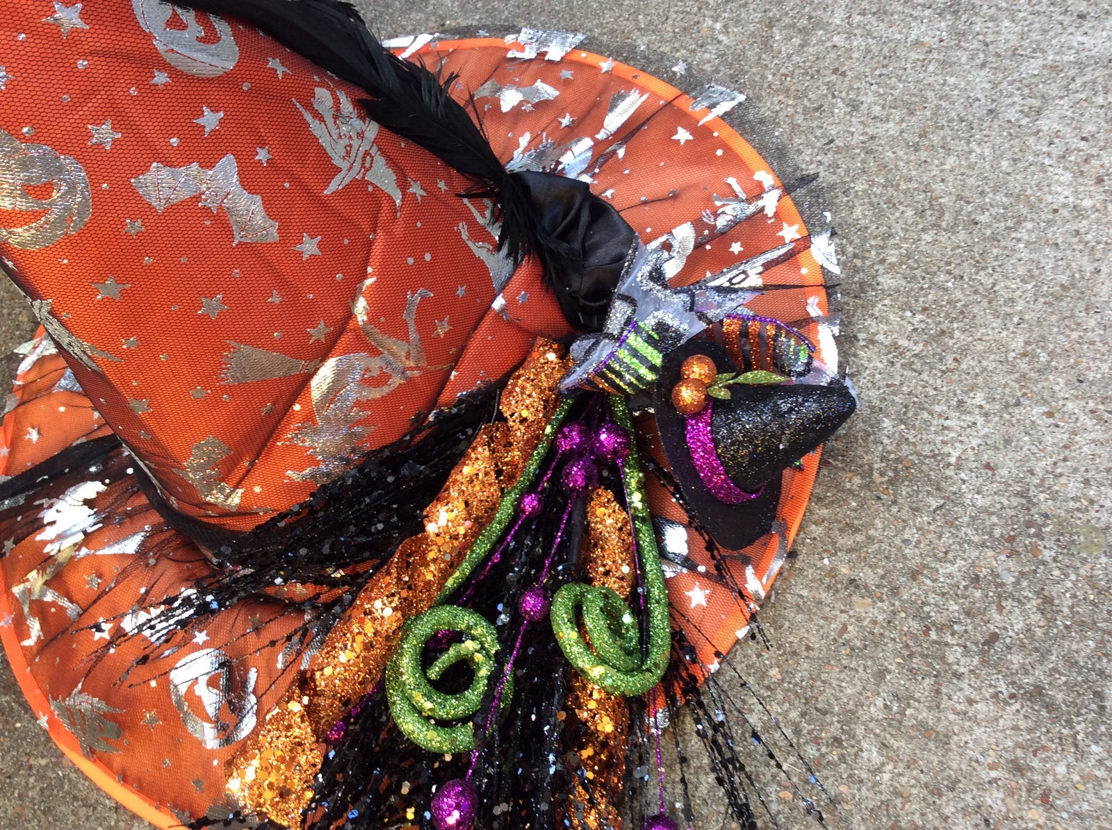 AGD Halloween Decor - Orange Laced Witch Hat Centerpiece w/Lights