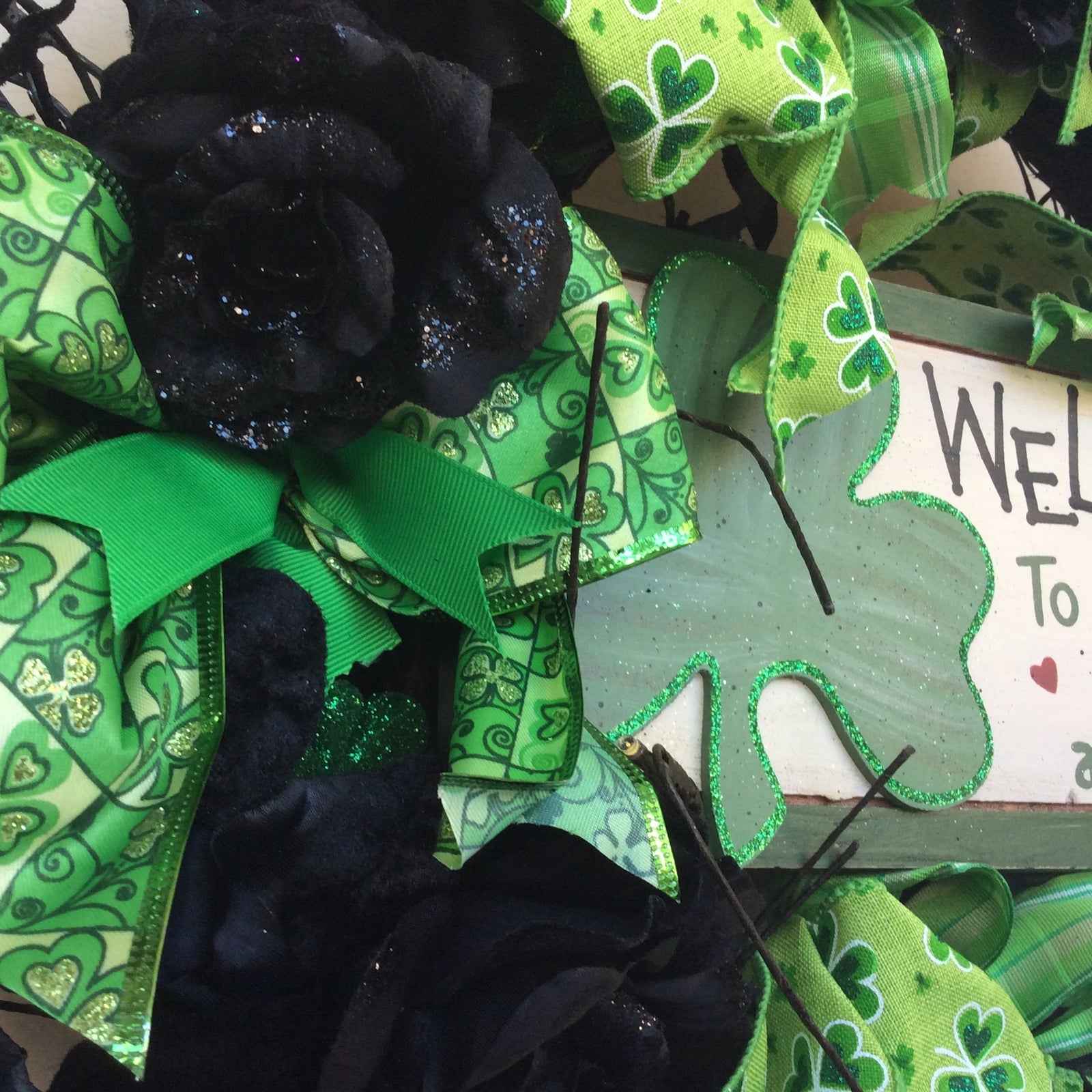AGD St Patricks Decor - Lighted Black Rose Welcome Irish Heart Wreath