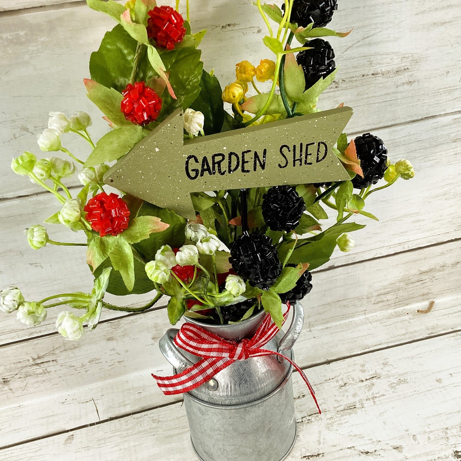 AGD Summer Decor - Red Blue Berries Galvanized Metal Floral Milk Can